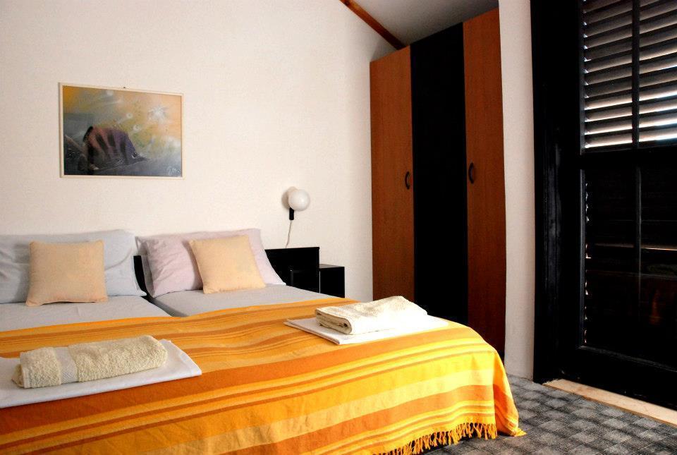 Guest House Alek Врбоска Стая снимка