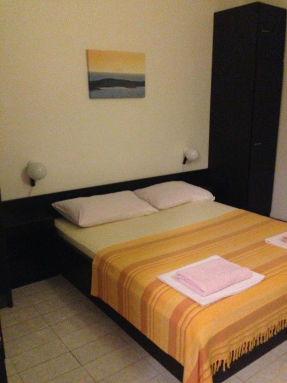 Guest House Alek Врбоска Стая снимка