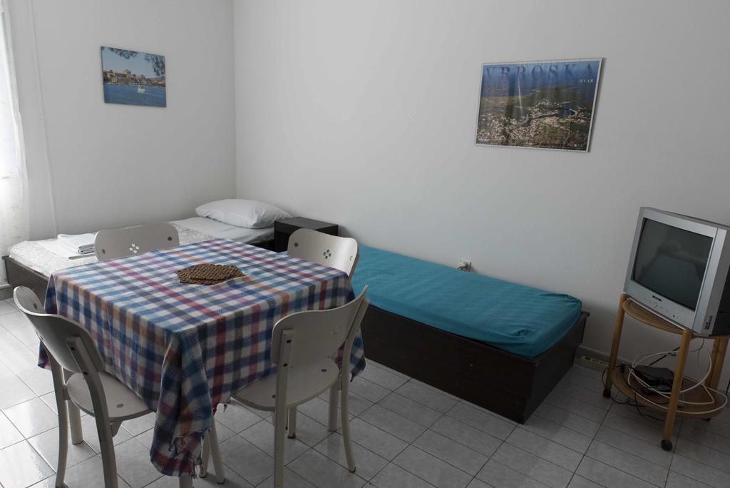 Guest House Alek Врбоска Екстериор снимка